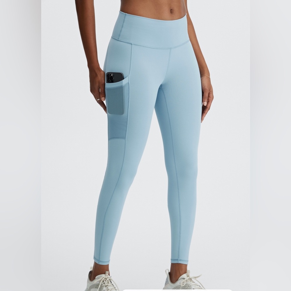 Fabletics | on-the-go high waisted legging | size medium | light blue | NWT